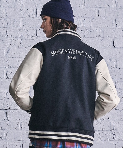 MSML（エムエスエムエル）の「LEATHER SLEEVE STADIUM JACKET（スタジャン・メンズ・グレー×ホワイト/ブラック×ホワイト・S/M/XL/L）」の3枚目の写真