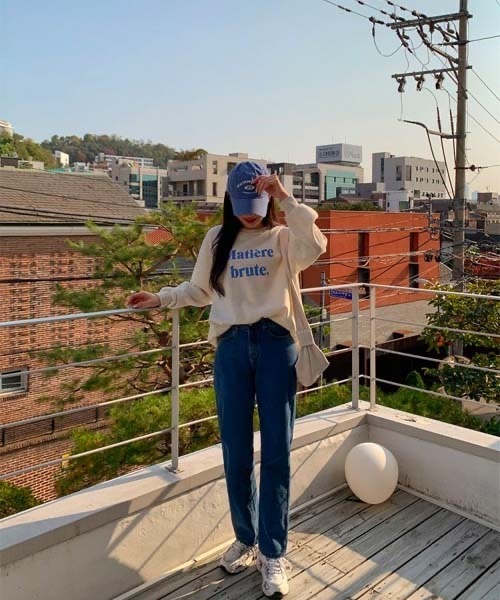 SONA（ソナ）の「SONA 英文レタリング裏起毛トレーナー（スウェット・レディース・オートミール・FREE）」の5枚目の写真