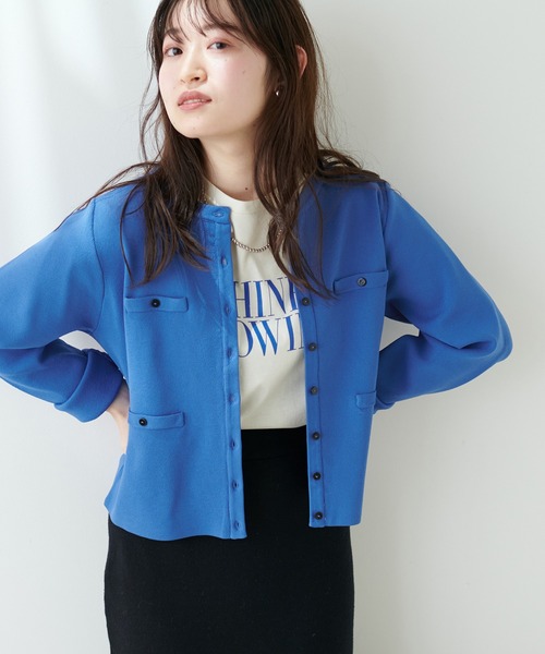 natural couture（ナチュラルクチュール）の「お家で洗えるちび釦カーディガン（カーディガン/ボレロ・レディース・ブラック/レッド/オフホワイト/カーキ/ピンク/ブルー/グレイッシュベージュ・FREE）」の5枚目の写真