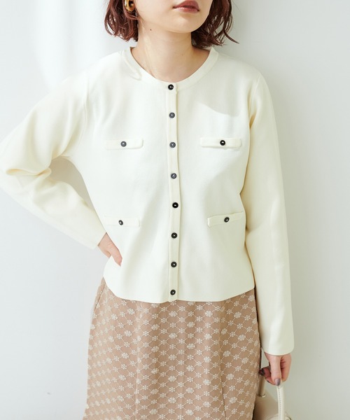 natural couture（ナチュラルクチュール）の「お家で洗えるちび釦カーディガン（カーディガン/ボレロ・レディース・ブラック/レッド/オフホワイト/カーキ/ピンク/ブルー/グレイッシュベージュ・FREE）」の17枚目の写真