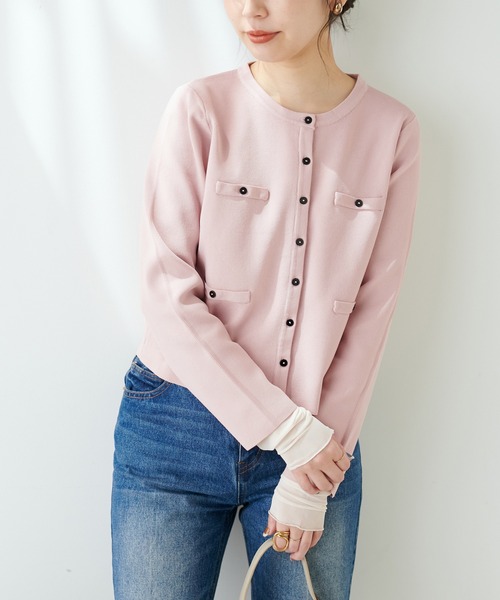 natural couture（ナチュラルクチュール）の「お家で洗えるちび釦カーディガン（カーディガン/ボレロ・レディース・ブラック/レッド/オフホワイト/カーキ/ピンク/ブルー/グレイッシュベージュ・FREE）」の11枚目の写真
