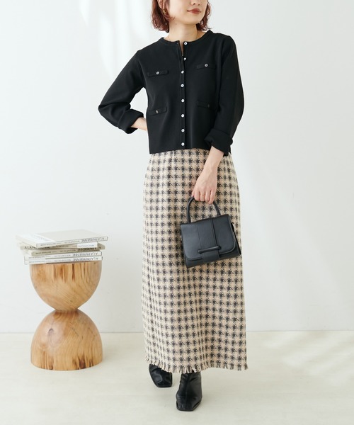 natural couture（ナチュラルクチュール）の「お家で洗えるちび釦カーディガン（カーディガン/ボレロ・レディース・ブラック/レッド/オフホワイト/カーキ/ピンク/ブルー/グレイッシュベージュ・FREE）」の13枚目の写真