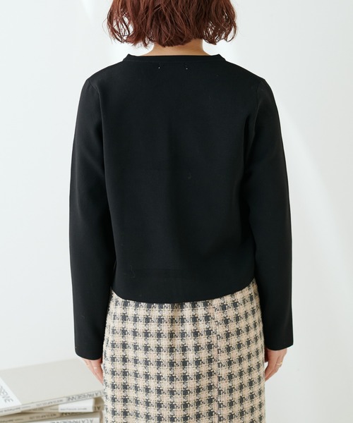 natural couture（ナチュラルクチュール）の「お家で洗えるちび釦カーディガン（カーディガン/ボレロ・レディース・ブラック/レッド/オフホワイト/カーキ/ピンク/ブルー/グレイッシュベージュ・FREE）」の12枚目の写真