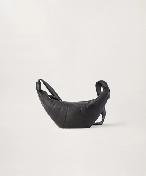 LEMAIRE（ルメール）の「MEDIUM CROISSANT BAG（ショルダーバッグ・レディース・ホワイト/ブラウン系その他2/ブラウン系その他3/イエロー系その他/ブラウン系その他・OS）」の5枚目の写真