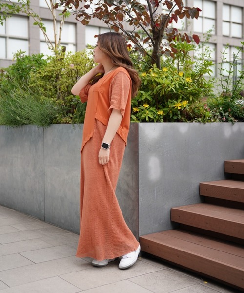 AVIREX（アヴィレックス）の「CUT×MESH ONEPIECE/ カットソー×メッシュ ワンピース（ワンピース・レディース・レンガ/オリーブ/ブラック・SMALL/MEDIUM）」の21枚目の写真