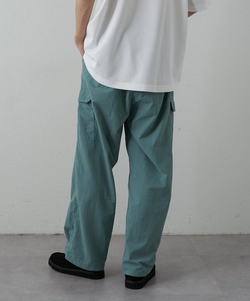 COLONY 2139（コロニートゥーワンスリーナイン）の「ワイドカーゴパンツ（カーゴパンツ・メンズ・グリーン/ホワイト/ブラック/カーキ・MEDIUM/LARGE）」の15枚目の写真
