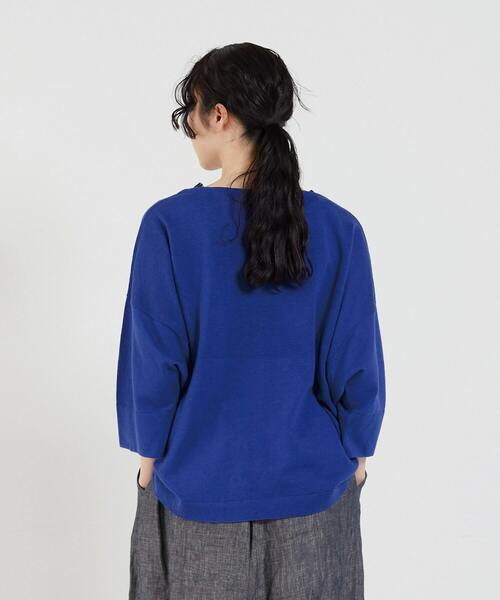 conges payes ADIEU TRISTESSE（コンジェ ペイエ アデュートリステス）の「リネンコットン天竺ボートネックプルオーバー（ニット/セーター・レディース・ロイヤルブルー/チャコール/ブルーグレー・FREE）」の10枚目の写真
