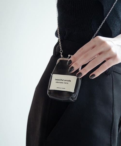 beautiful people（ビューティフルピープル）の「Black Leather Collection（マニキュア/ジェルネイル・レディース・ブラック系その他・FREE）」の5枚目の写真