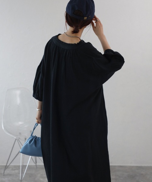 Fizz(フィズ)の「【Fizz/フィズ】 綿麻ミックス 襟プリーツシャツワンピース(ワンピース・レディース・チャコール/ベージュ/カーキ/ブルー・M)」の20枚目の写真