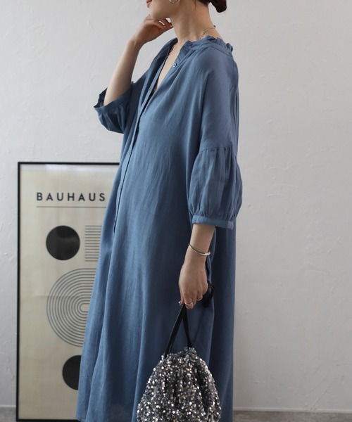 Fizz(フィズ)の「【Fizz/フィズ】 綿麻ミックス 襟プリーツシャツワンピース(ワンピース・レディース・チャコール/ベージュ/カーキ/ブルー・M)」の9枚目の写真