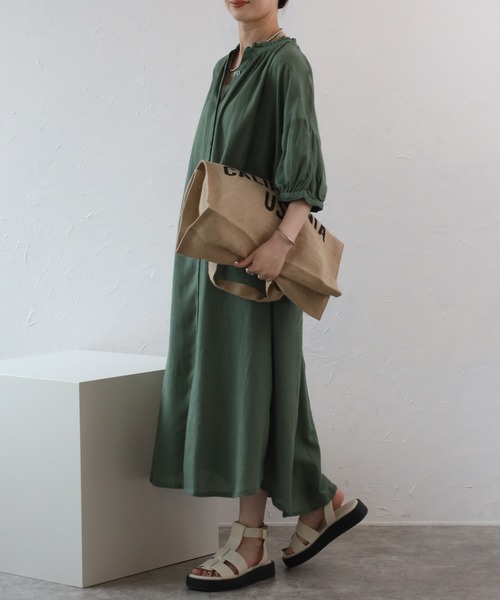 Fizz(フィズ)の「【Fizz/フィズ】 綿麻ミックス 襟プリーツシャツワンピース(ワンピース・レディース・チャコール/ベージュ/カーキ/ブルー・M)」の11枚目の写真