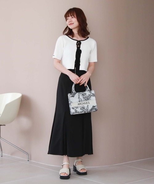 archives（アルシーヴ）の「２ｗａｙリボンリブニット（ニット/セーター・レディース・ブルーグレー/アイボリー/オフホワイト/モカ/ブルー・MEDIUM）」の14枚目の写真