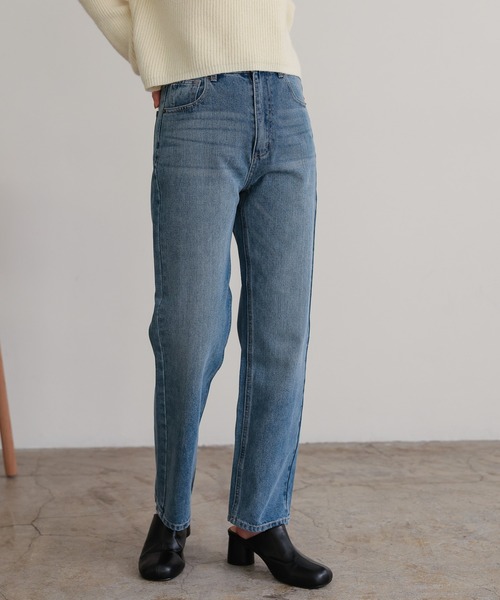attiree(アティレー)の「【程よいルーズ感と履き心地にこだわった大人ストレートデニムパンツ】ハイウエストストレートデニムパンツ(デニムパンツ・レディース・ブルー系その他/ブルー/ライトブルー・LARGE/MEDIUM/SMALL/X-SMALL)」の20枚目の写真