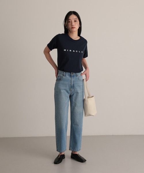 attiree(アティレー)の「【程よいルーズ感と履き心地にこだわった大人ストレートデニムパンツ】ハイウエストストレートデニムパンツ(デニムパンツ・レディース・ブルー系その他/ブルー/ライトブルー・LARGE/MEDIUM/SMALL/X-SMALL)」の17枚目の写真