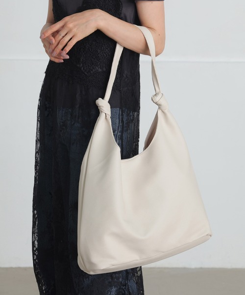 【ALDO】A4収納 編み込みハンドル 2way トートバッグ ALTROSE（アルトローズ）の「トートバッグ ワンハンドル A4 収納
