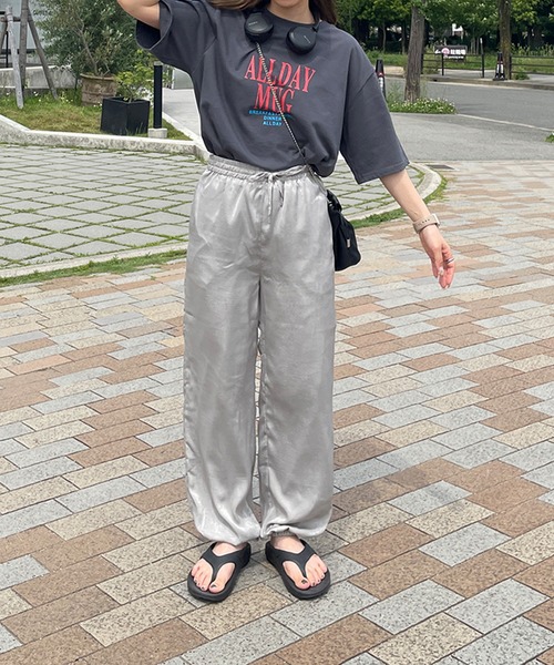 LE MORE（リモア）の「サテンジョガーパンツ（その他パンツ・レディース・ネイビー/アイボリー/グレー・FREE）」の17枚目の写真