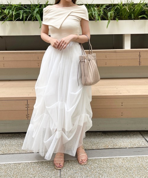 Ambre Ciel（アンブルシエル）の「アシメリブオフショルトップス／【WEB/EC限定商品】（Tシャツ/カットソー・レディース・ブラック/アイボリー・FREE）」の19枚目の写真