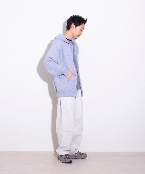 GLOSTER(グロスター)の「【限定展開】【GLOSTER/グロスター】 裏パイル ジップアップパーカー ベーシック(パーカー・メンズ・ブラック/グレー/アイボリー・S/M/L)」の22枚目の写真