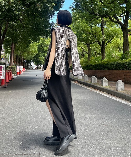 超美品✨ ETRE tokyo ヤクスリットニットスカート ブラウン 楽天市場】タイトシルエットでスタイルアップを叶えます