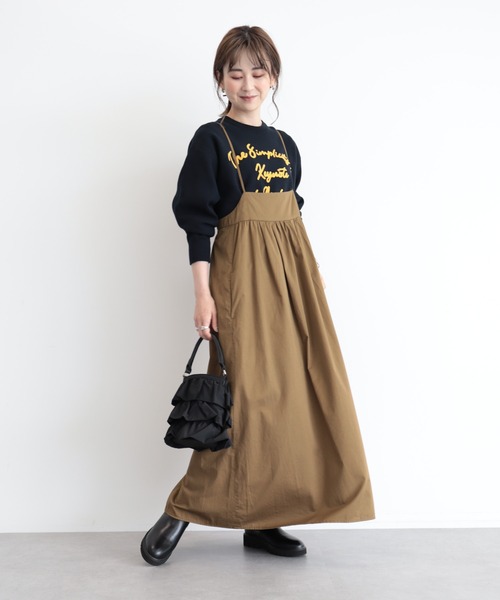 AMERICAN HOLIC(アメリカンホリック)の「丈違いキャミワンピース(ワンピース・レディース・キャメル/ブラック・M/L)」の4枚目の写真