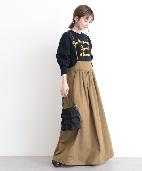 AMERICAN HOLIC(アメリカンホリック)の「丈違いキャミワンピース(ワンピース・レディース・キャメル/ブラック・M/L)」の7枚目の写真