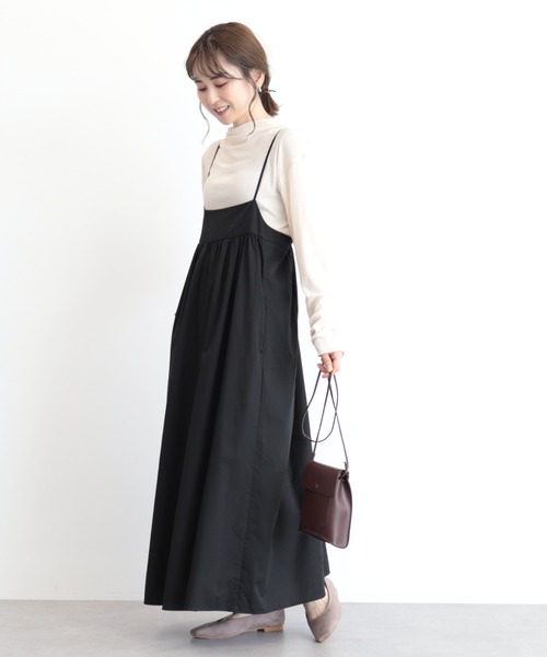 AMERICAN HOLIC(アメリカンホリック)の「丈違いキャミワンピース(ワンピース・レディース・キャメル/ブラック・M/L)」の16枚目の写真