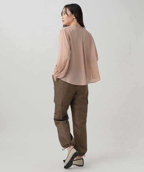 Elura（エルーラ）の「大人キレイめカーゴパンツ（カーゴパンツ・レディース・カーキ/ライトベージュ/ブラウン・MEDIUM/LARGE/SMALL）」の6枚目の写真