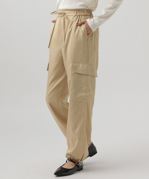 Elura（エルーラ）の「大人キレイめカーゴパンツ（カーゴパンツ・レディース・カーキ/ライトベージュ/ブラウン・MEDIUM/LARGE/SMALL）」の7枚目の写真