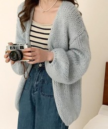 ざっくりと羽織れる。長袖ニットセーターカーディガン