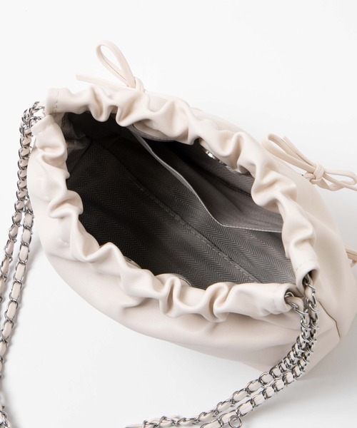 WEGO（ウィゴー）の「WEGO/リボン付き巾着ショルダー（ショルダーバッグ・レディース・オフホワイト/ブラック/シルバー・FREE）」の11枚目の写真