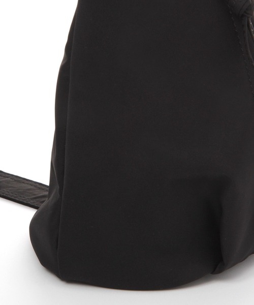 studio CLIP（スタディオクリップ）の「ナイロンタックボディバッグ（ボディバッグ/ウエストポーチ・レディース・イエロー/ベージュ/ブラック・FREE）」の9枚目の写真