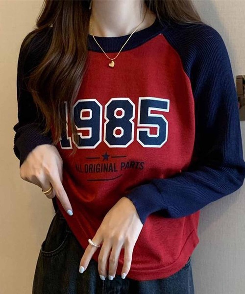 NANEA(ナネア)の「1985ロゴプリントラグランスリーブニットプルオーバー異素材ドッキング(ニット/セーター・レディース・ホワイト/グレー/レッド・ONE SIZE)」の17枚目の写真