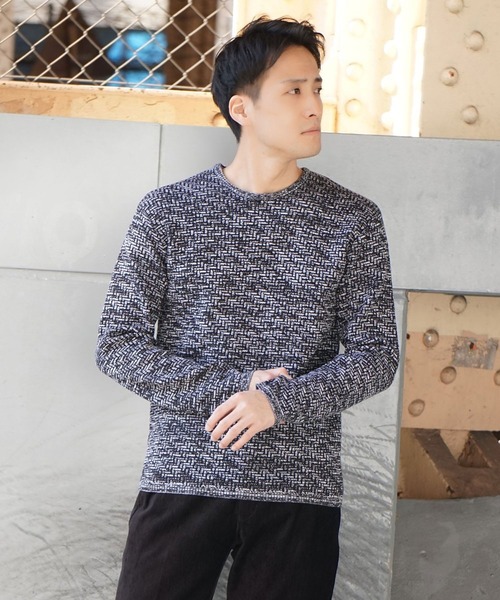 HIDEAWAYS NICOLE(ハイダウェイニコル)の「幾何学柄引き揃えJQクルーネックニット(ニット/セーター・メンズ・ホワイト×ブラック/ブラック×グレー/ボルドー/ホワイト×ライトグレー・MEDIUM/LARGE/X-LARGE)」の12枚目の写真