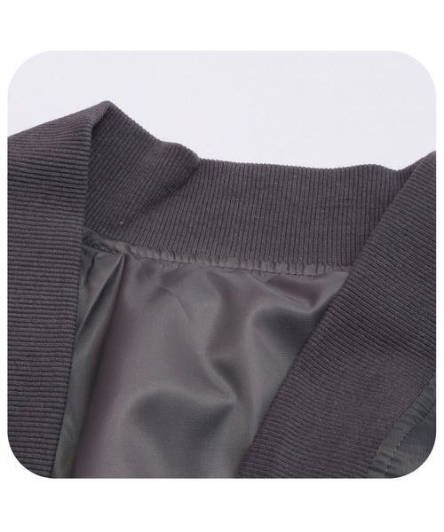 U:UME(ユーム)の「Hooded Short Jacket Set-Up(パーカー・メンズ・グレー/イエロー/レッド・MEDIUM)」の13枚目の写真