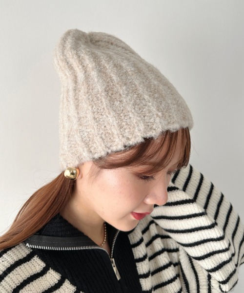 CLEA（クレア）の「アーモンドビーニーニットキャップ（ニットキャップ/ビーニー・レディース・ベージュ/チャコールグレー/オリーブ/アイボリー/ブラック・FREE）」の8枚目の写真