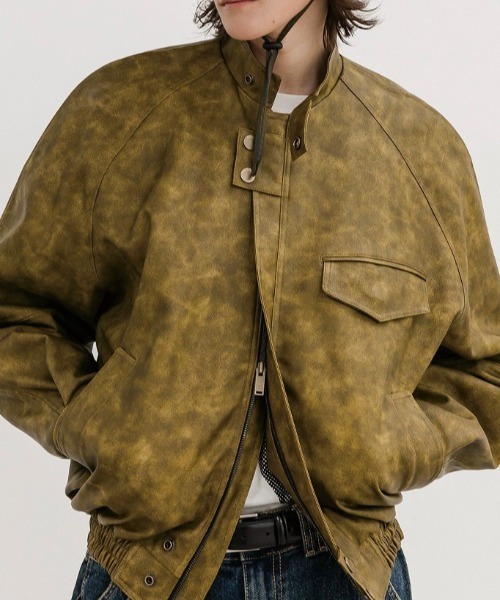 ESC STUDIO（イーエスシースタジオ）の「韓国ブランド ESC STUDIO イーエスシースタジオ 08 leather biker jacket オーバーサイズ フェイクレザー ジャケット ジップジャケット ジップアップ ジャケット レザーライダース バイカージャケット クロップジャケット 羽織（ライダースジャケット・メンズ・ブラック/マスタード・ONE SIZE）」の10枚目の写真