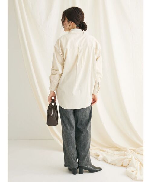 CRAFT STANDARD BOUTIQUE(クラフトスタンダードブティック)の「コーデュロイバンドカラーシャツ(シャツ/ブラウス・レディース・ブラウン/ピンク/アイボリー/グレイッシュベージュ・FREE)」の14枚目の写真