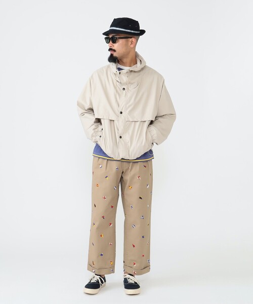 BEAMS PLUS(ビームスプラス)の「BEAMS PLUS / コットン シルク シャンブレー クルーザー ジャケット(ブルゾン・メンズ・ベージュ/オリーブ・S/M/L/XL)」の3枚目の写真