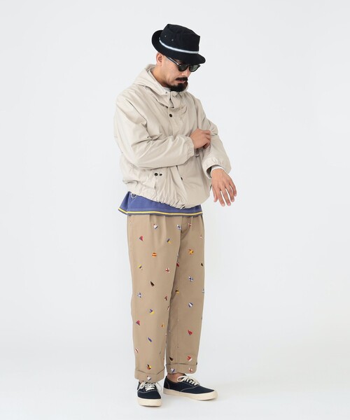 BEAMS PLUS(ビームスプラス)の「BEAMS PLUS / コットン シルク シャンブレー クルーザー ジャケット(ブルゾン・メンズ・ベージュ/オリーブ・S/M/L/XL)」の4枚目の写真