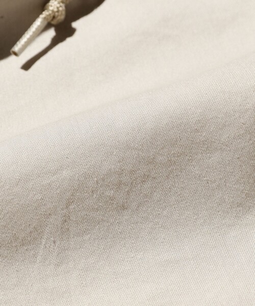 BEAMS PLUS(ビームスプラス)の「BEAMS PLUS / コットン シルク シャンブレー クルーザー ジャケット(ブルゾン・メンズ・ベージュ/オリーブ・S/M/L/XL)」の14枚目の写真