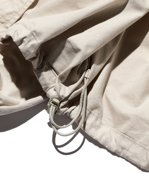 BEAMS PLUS(ビームスプラス)の「BEAMS PLUS / コットン シルク シャンブレー クルーザー ジャケット(ブルゾン・メンズ・ベージュ/オリーブ・S/M/L/XL)」の21枚目の写真