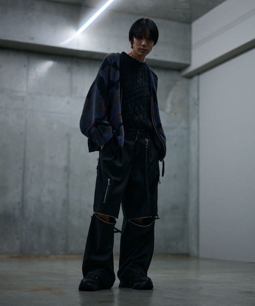 HARE（ハレ）の「【UNDER GROUND MODE】ダメージケーブルニットプルオーバー(HARE)（ニット/セーター・メンズ・ブラック/グレー/イエロー・FREE）」の4枚目の写真