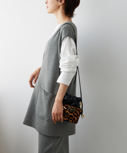JOURNAL STANDARD relume(ジャーナルスタンダード レリューム)の「《追加》フルニードルVネックベスト(ベスト・レディース・ブラック/チャコールグレー・FREE)」の9枚目の写真