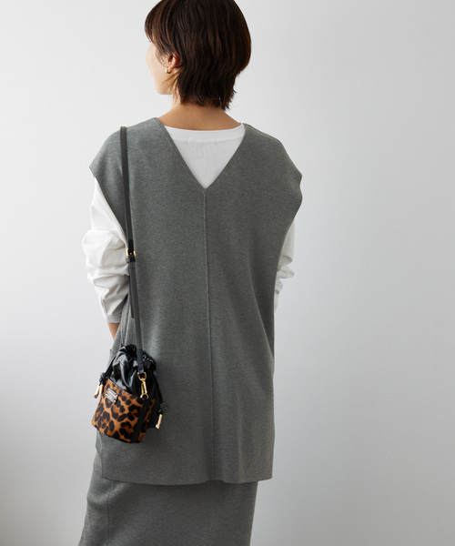 JOURNAL STANDARD relume(ジャーナルスタンダード レリューム)の「《追加》フルニードルVネックベスト(ベスト・レディース・ブラック/チャコールグレー・FREE)」の10枚目の写真