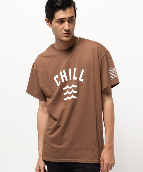 MYE-DO'（マイ・ドゥ）の「GD Tシャツ ”CHILL WAVE”（Tシャツ/カットソー・メンズ・ホワイト/ネイビー/ワイン/ブラック/グリーン/ブラウン・LARGE/MEDIUM/SMALL）」の3枚目の写真