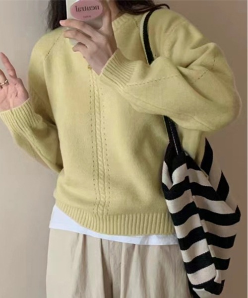 kirakiraShop(キラキラショップ)の「ツイスト デザイン クルーネック ニット(ニット/セーター・レディース・グレー/ピンク/アイボリー/モカ/イエロー・FREE)」の16枚目の写真