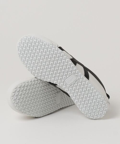 Onitsuka Tiger（オニツカタイガー）の「MEXICO 66 / メキシコ 66（スニーカー・レディース・ホワイト×ブラック・23/24/25/26/27/28/25.5/26.5/27.5/22.5/24.5/23.5/28.5/29）」の3枚目の写真