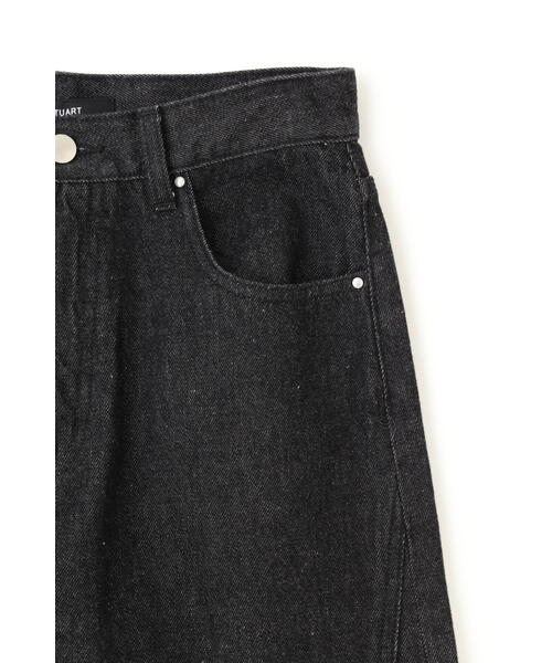 JILL STUART(ジルスチュアート)の「◆カーブデニムパンツ(デニムパンツ・レディース・ブルー/ブラック・2/4)」の16枚目の写真