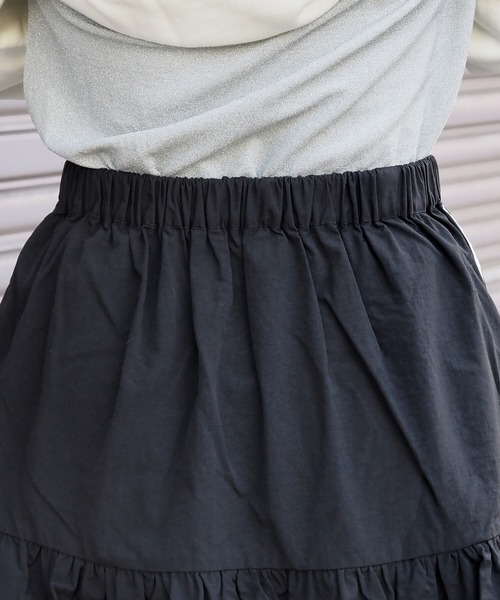 tiptop（ティップトップ）の「[ウェスト調整可能]バックル付きナイロンスカート（スカート・レディース・ブラック/チャコールグレー/オフホワイト/ブルー/ブラック系その他/ホワイト系その他・FREE）」の21枚目の写真