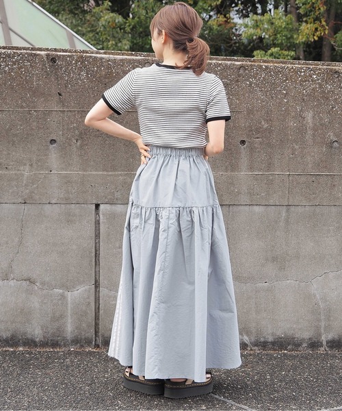 tiptop（ティップトップ）の「[ウェスト調整可能]バックル付きナイロンスカート（スカート・レディース・ブラック/チャコールグレー/オフホワイト/ブルー/ブラック系その他/ホワイト系その他・FREE）」の13枚目の写真